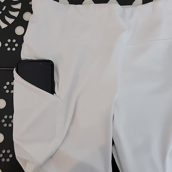 Athleta Mesh Contender Mid-Rise Capri Leggings in White Medium - Picture 8 of 15